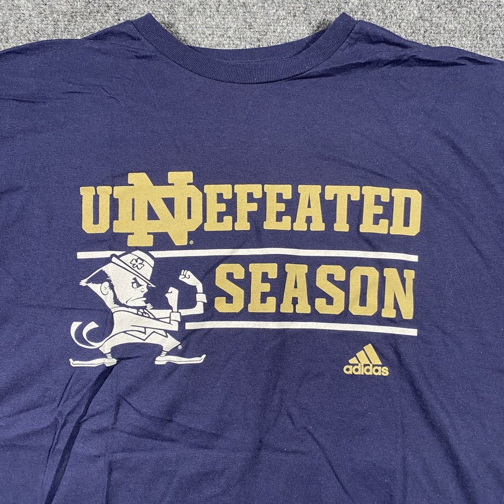 Notre Dame Fighting Irish Mens XL Undefeated Season NCAA Short Sleeve Shirt